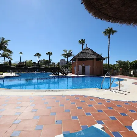 Fairytale Hacienda Del Sol 3 Bedroom Flat Apartment Estepona