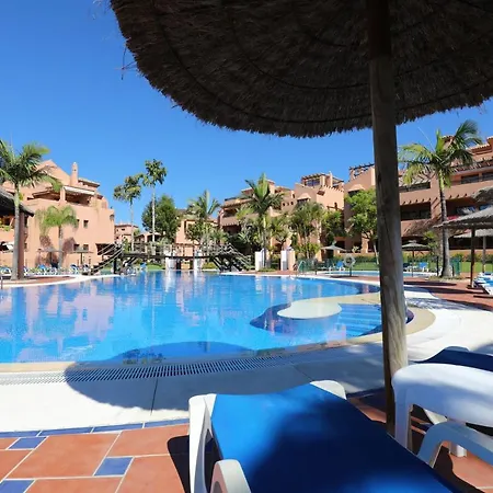 Fairytale Hacienda Del Sol 3 Bedroom Flat Apartment Estepona